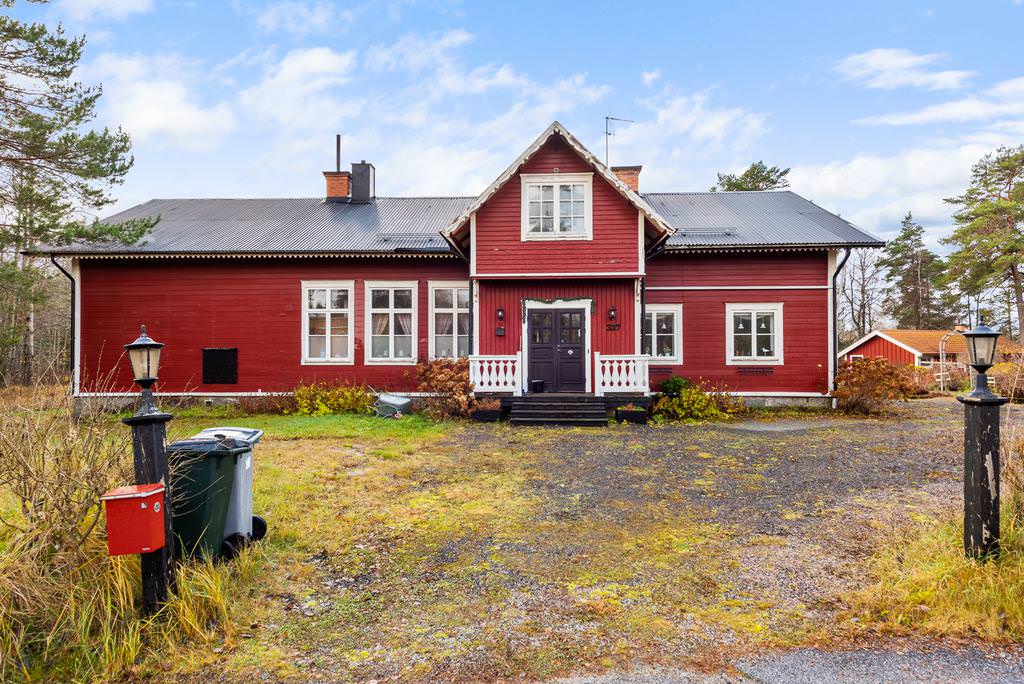 30. Tilla╠eggsisolering till 2 planshus